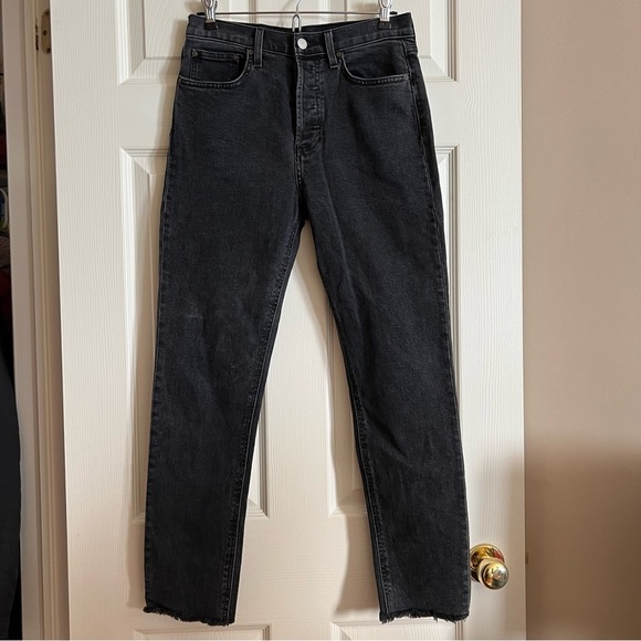 Aritzia Denim Forum Yoko High Rise Straight High-Waist Denim Mom Jeans - Sz 26 - Picture 4 of 15